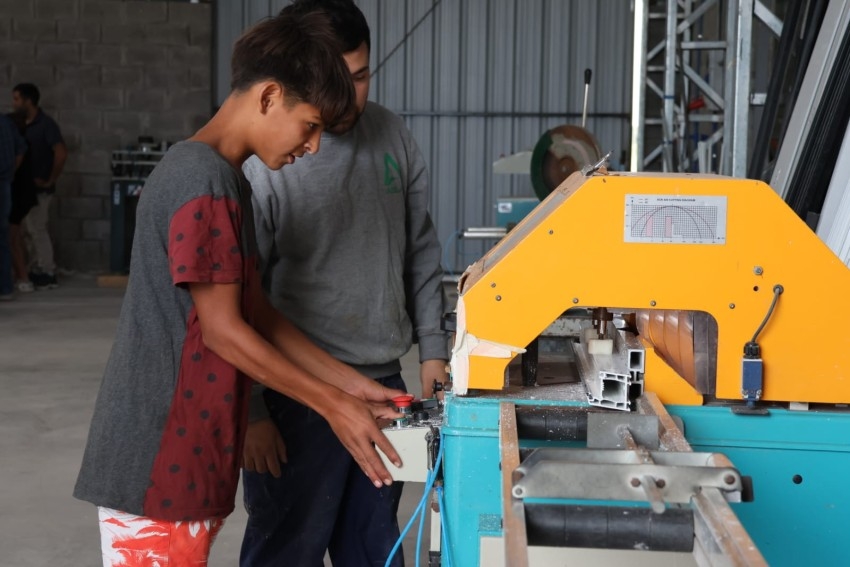 Los chicos de la Colonia de Verano visitaron el Parque Industrial