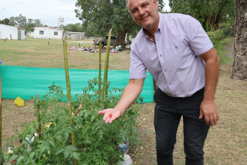 Con una hamburgueseada realizaron el cierre oficial de la Colonia de V