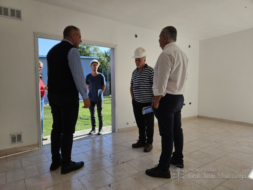 Santoro recorri la obra de las 70 Viviendas
