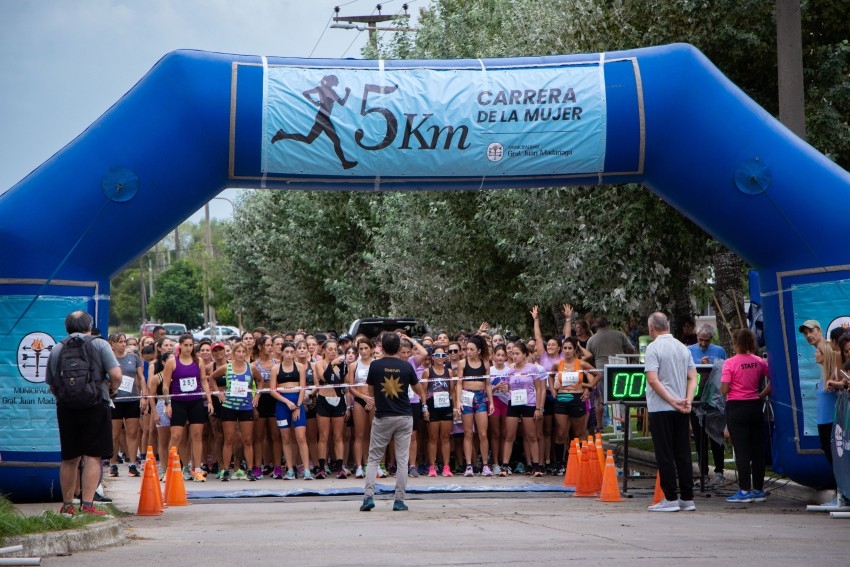 La 10 edicin de la Carrera de la Mujer fue una verdadera fiesta depo