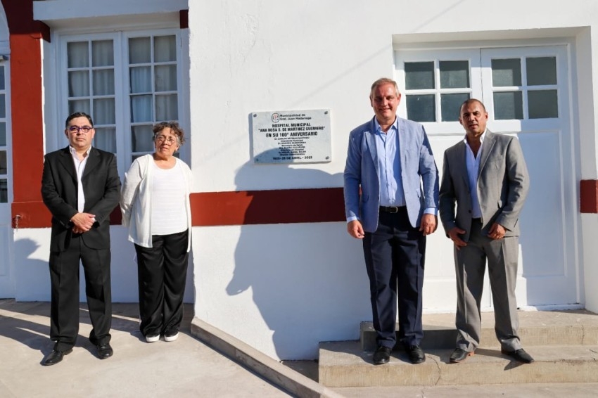 Con un emotivo acto el Hospital celebr su  aniversario N 100