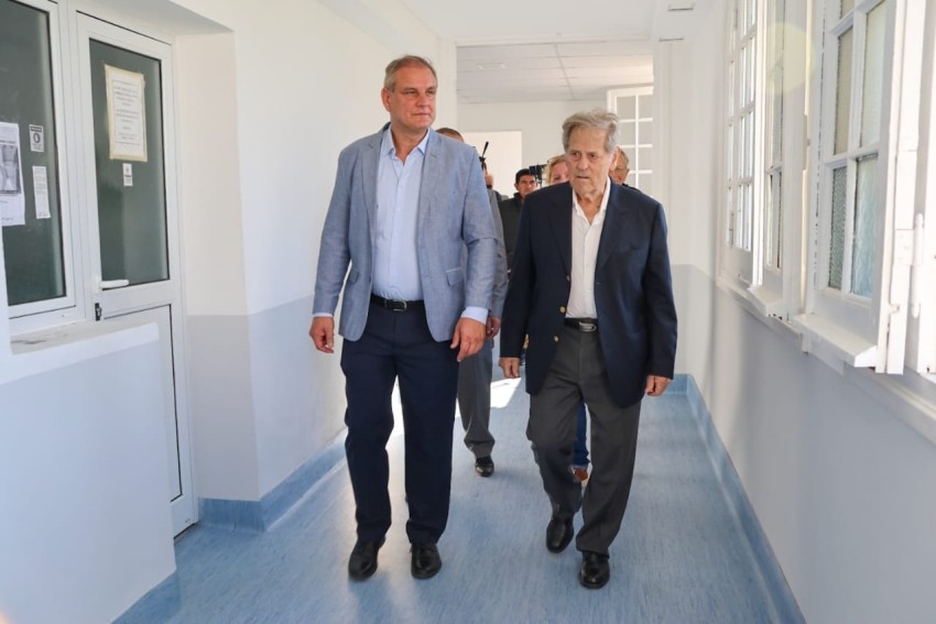 Con un emotivo acto el Hospital celebr su  aniversario N 100