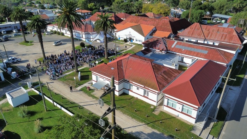 Con un emotivo acto el Hospital celebr su  aniversario N 100
