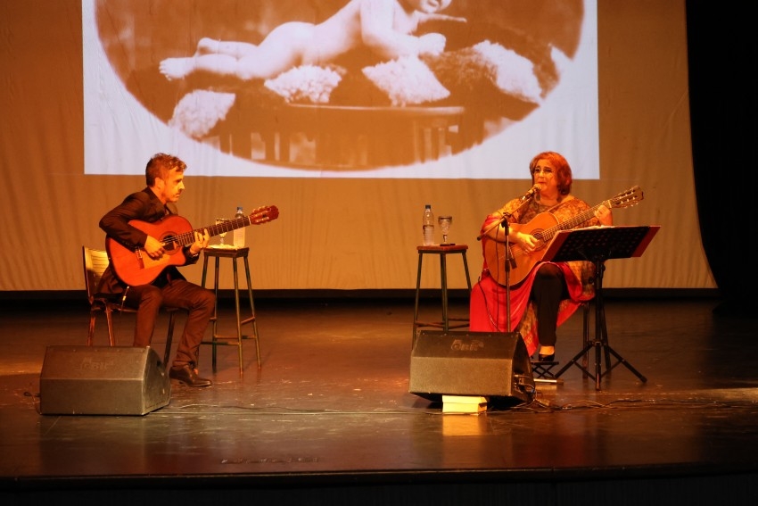 Yamila Cafrune brind� un excelente show en Madariaga