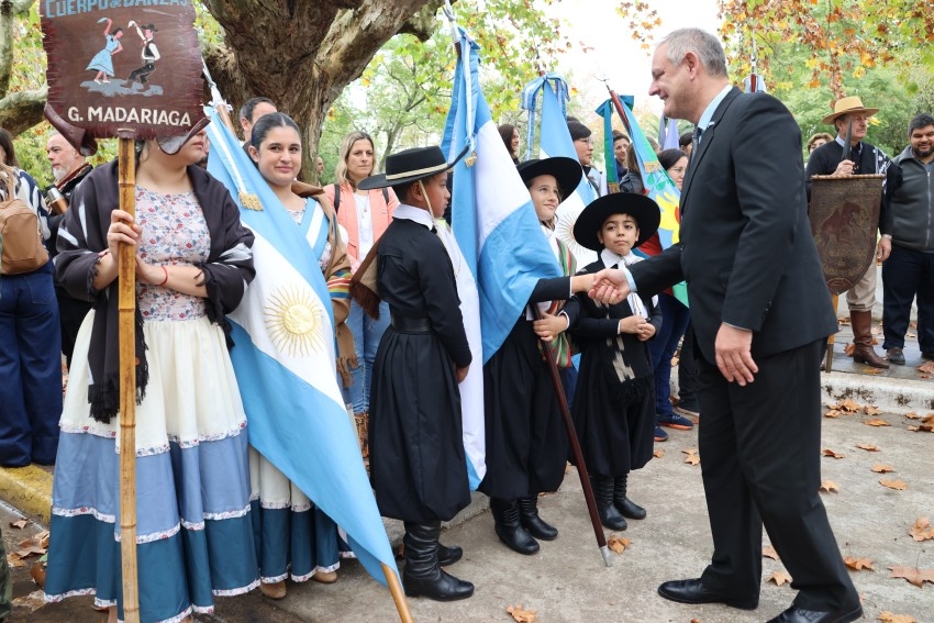 Con un gran acompaamiento de la comunidad se celebr el Da de la Pat