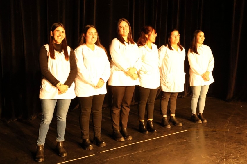 Egresados de distintas carreras terciarias tuvieron su acto de colació