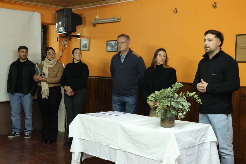 Un total de 50 jvenes culminaron el primer Curso de Camareros del ao