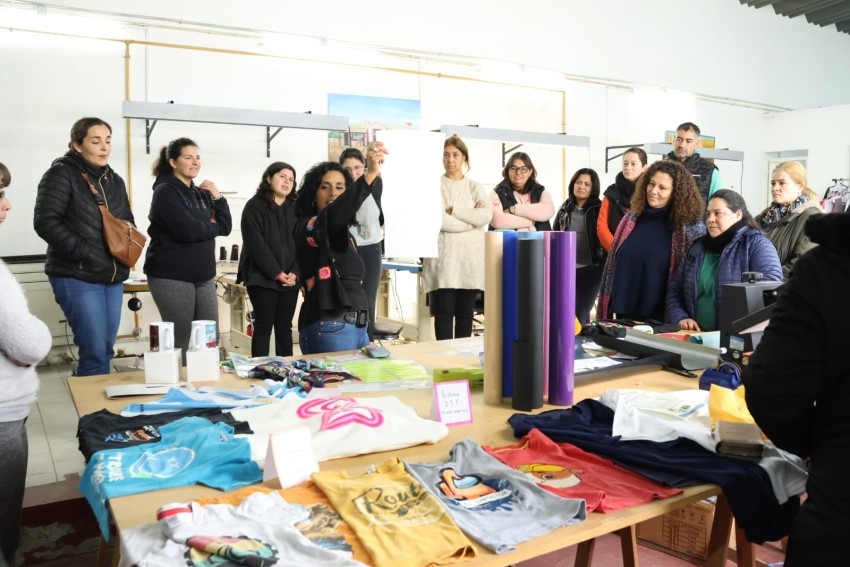 El taller de estampado logr� otra jornada de excelente concurrencia