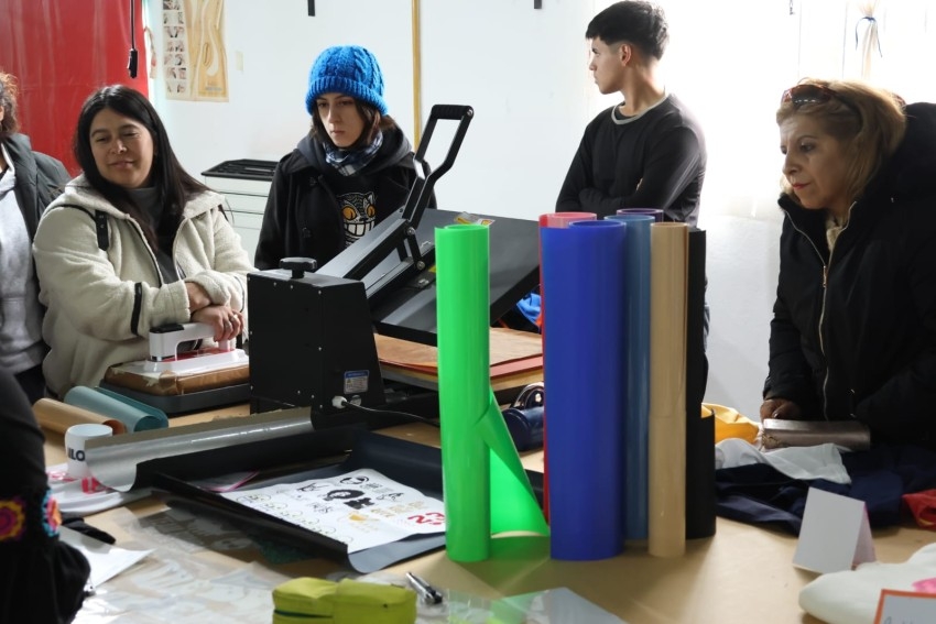 El taller de estampado logr otra jornada de excelente concurrencia