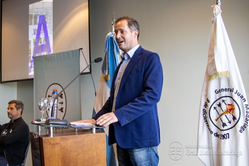 Madariaga se promocion en la Expo Rural y sali en busca de nuevas in