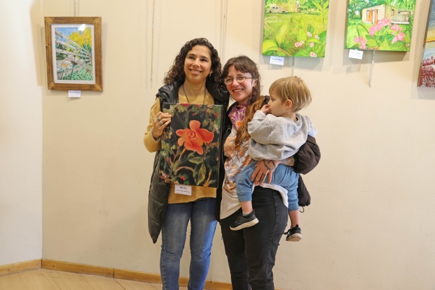 Se entregaron los cuadros de la 6� edici�n de la muestra 