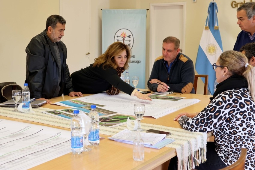 Presentaron oficialmente el proyecto para construir una residencia de