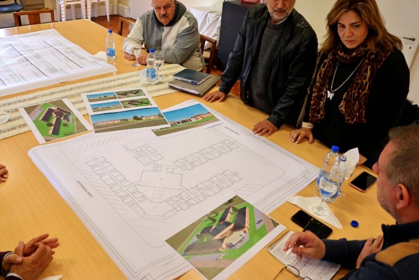 Presentaron oficialmente el proyecto para construir una residencia de 