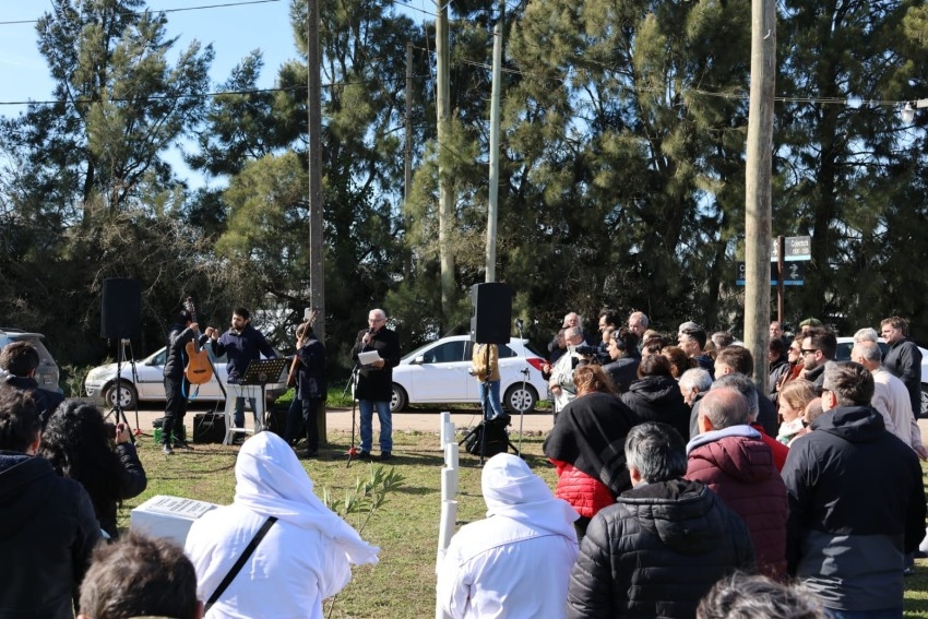 Merecido reconocimiento y homenaje a Hctor Abel Cardoso