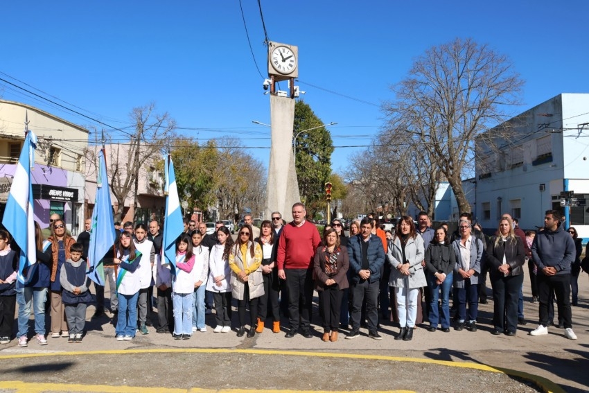¡Feliz Día del Maestro!
