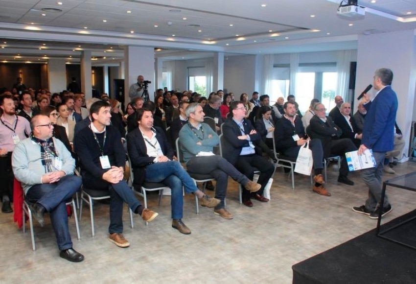 MADARIAGA FUTURA PRESENTE EN LA RUTA FEDERAL DEL CONOCIMIENTO EN TANDI