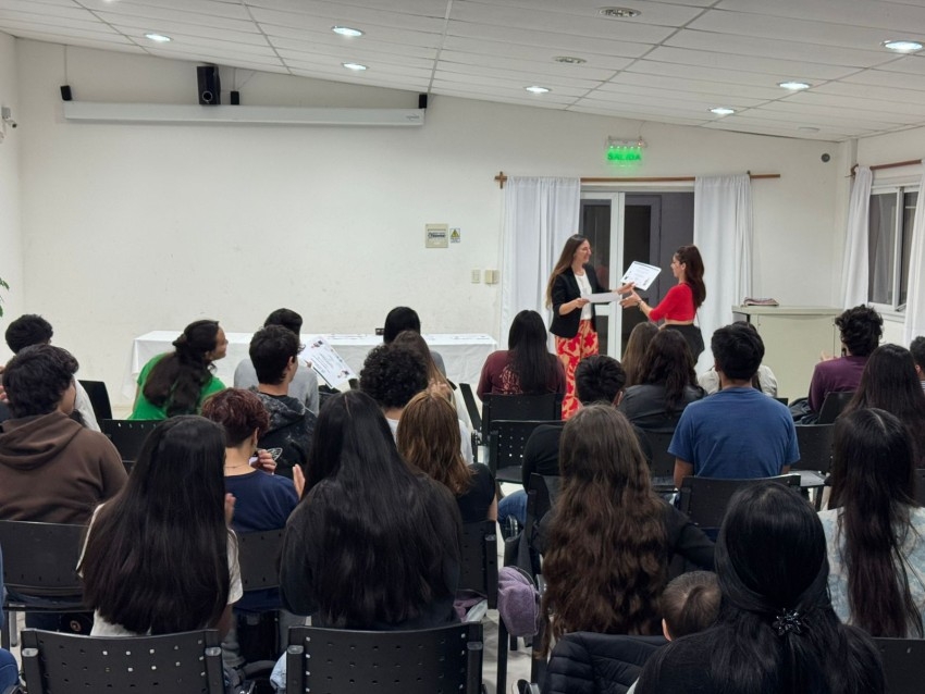 Ms de 40 jvenes madariaguenses culminaron el curso de camareros