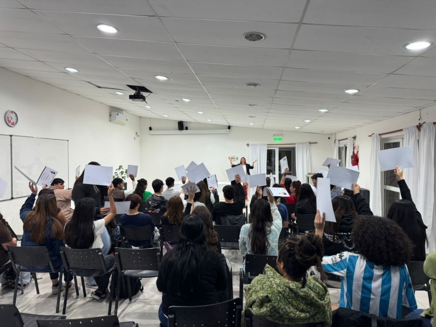 Ms de 40 jvenes madariaguenses culminaron el curso de camareros