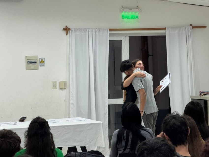 Ms de 40 jvenes madariaguenses culminaron el curso de camareros