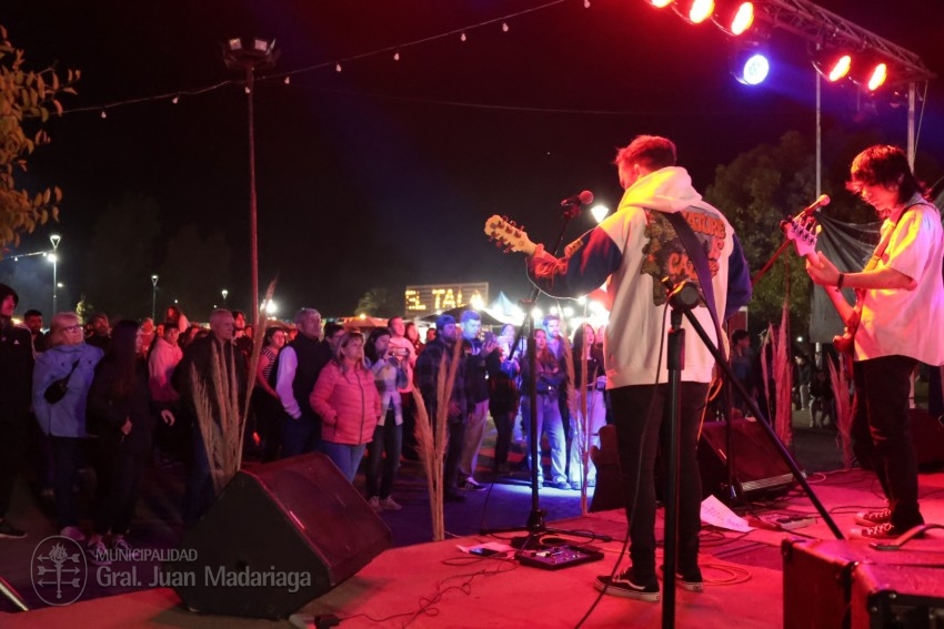 Dos das de msica y diversin  en el Paseo del Bicentenario