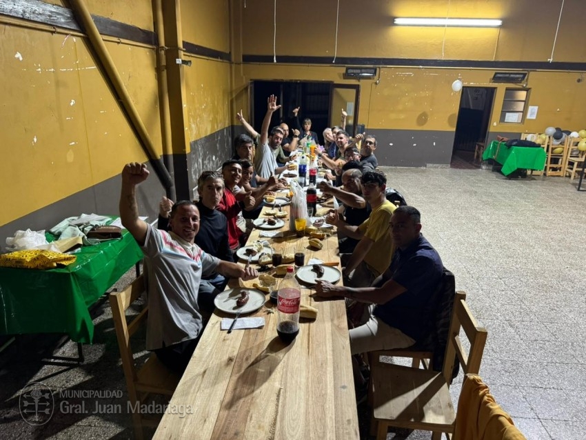 Otros 24 madariaguenses culminaron el curso de Produccin Apcola