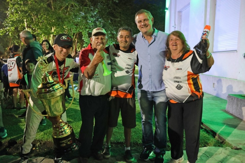 Juli�n Tevez se coron� campe�n del Turismo Carretera Junior