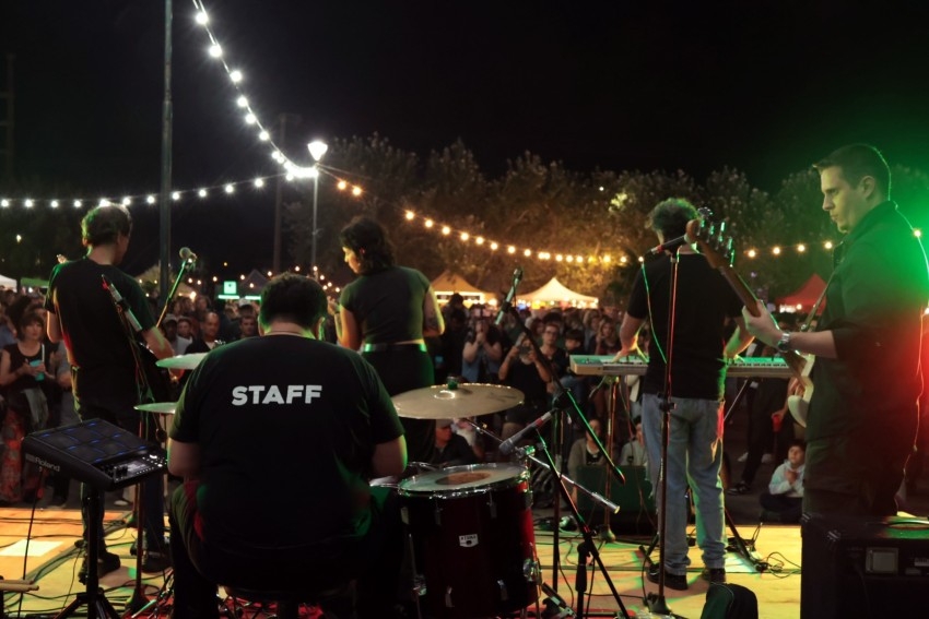 El Paseo del Bicentenario vibr� al ritmo de una nueva Fiesta de la Cer
