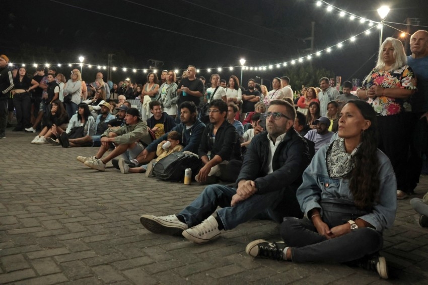 El Paseo del Bicentenario vibr� al ritmo de una nueva Fiesta de la Cer