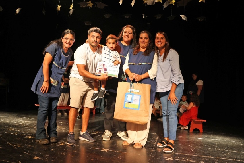 Acto de colaci�n: 25 alumnos egresaron de la Casita de Chocolate