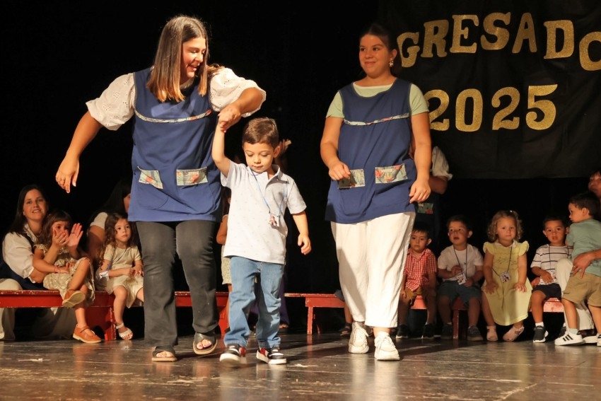 Acto de colaci�n: 25 alumnos egresaron de la Casita de Chocolate