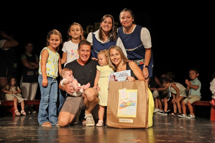 Acto de colaci�n: 25 alumnos egresaron de la Casita de Chocolate