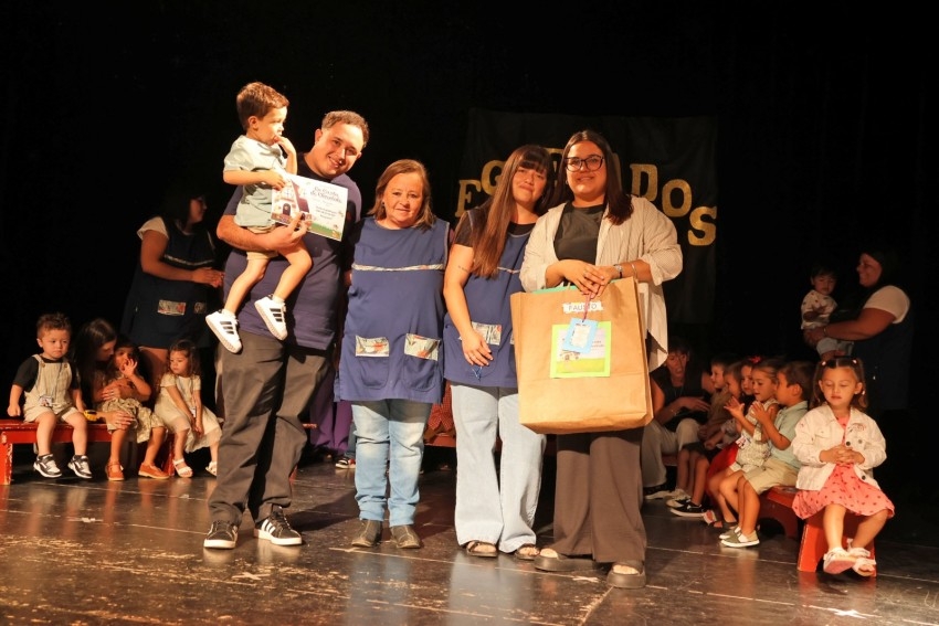 Acto de colaci�n: 25 alumnos egresaron de la Casita de Chocolate