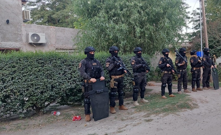 Allanamientos positivos: dos aprehendidos y otro imputado por el robo 