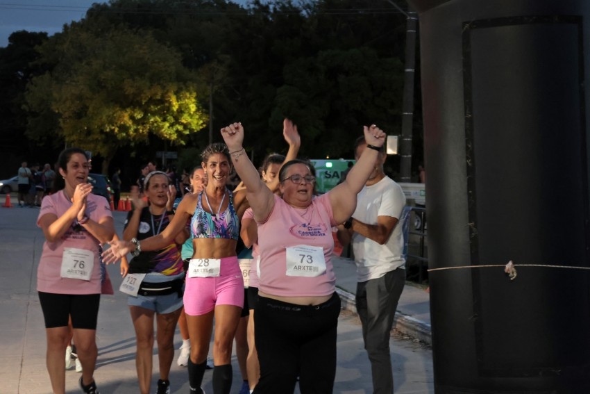 Gran convocatoria en la 11� edici�n de la Carrera de la Mujer en Madar