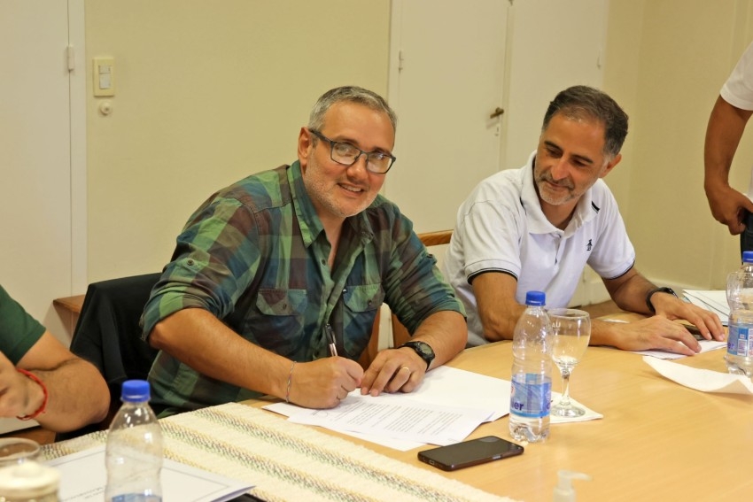 EL MUNICIPIO APORTAR� A LOS CLUBES 5 MILLONES MENSUALES PARA FORTALECE