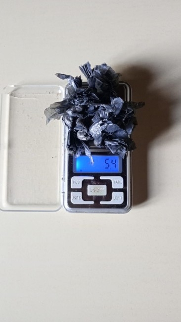 ALLANAMIENTO POR DROGA: SE SECUESTR� COCA�NA, MARIHUANA Y DINERO EN EF