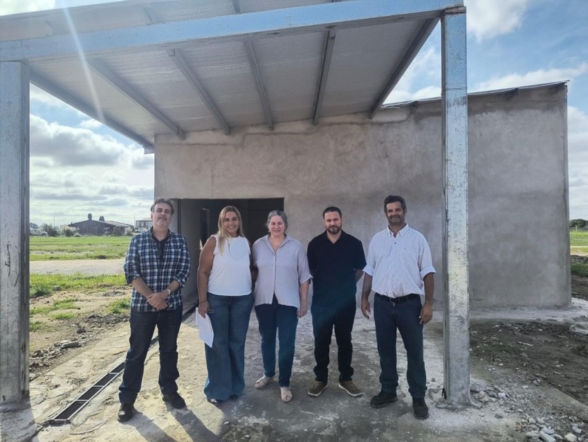 Avanza la construcci�n de la Sala Ap�cola en el Parque Industrial