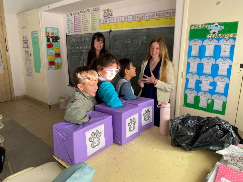 Promueven la tutor�a responsable de mascotas con charlas en Escuelas