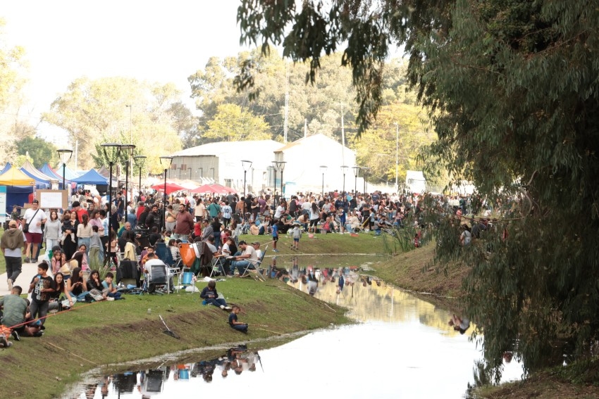 Multitudinario festejo por el D�a del Trabajador y aniversario del Par