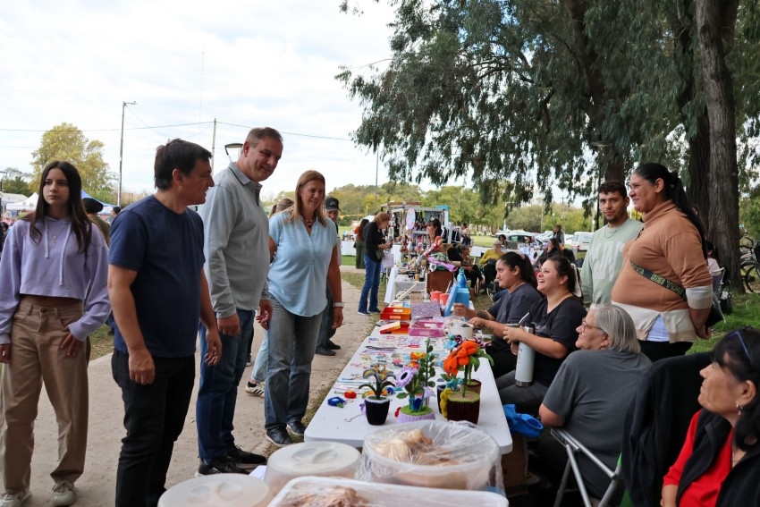 Multitudinario festejo por el D�a del Trabajador y aniversario del Par