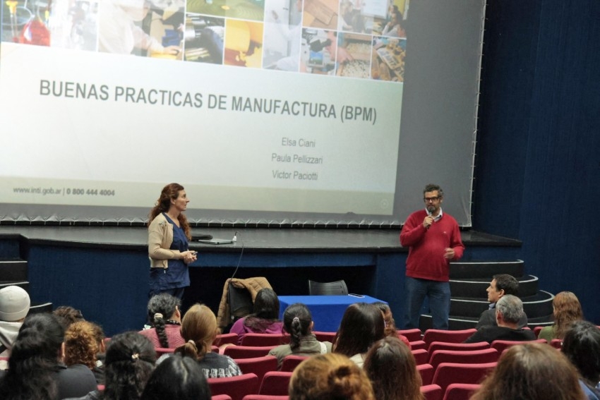 Con m�s de 80 inscriptos se dio inicio al curso REPUPA destinado a peq