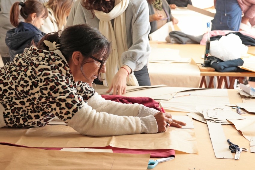 Gran convocatoria en el Taller Textil: M�s de 35 vecinas se capacitan 