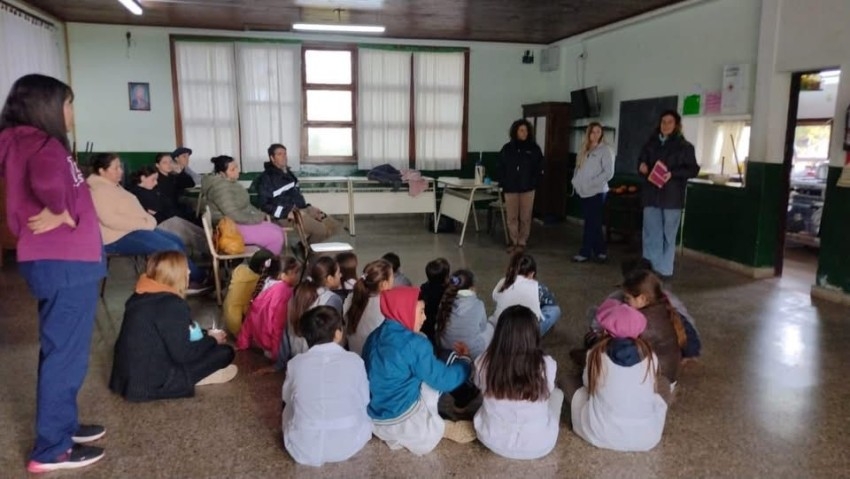 Semana de la Triquinosis: Bromatolog�a dict� charlas en Macedo y la Es