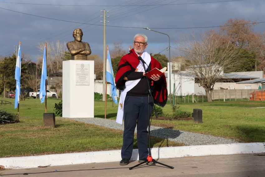Madariaga homenaje� al General Mart�n Miguel de G�emes