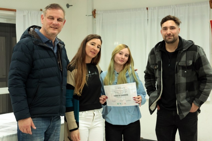 Se realiz� la entrega de certificados a los 50 egresados del curso de 