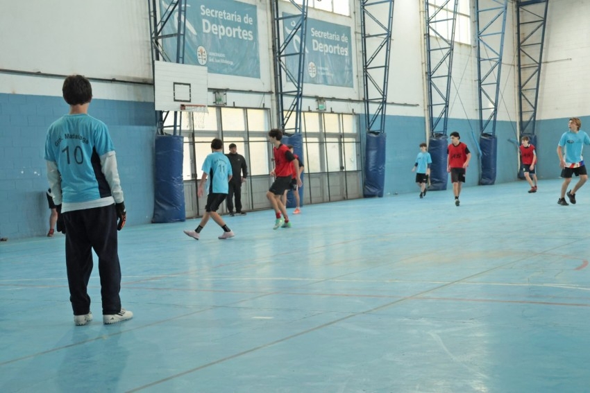 Las etapas locales de los Torneos Bonaerenses contin�an con las compet