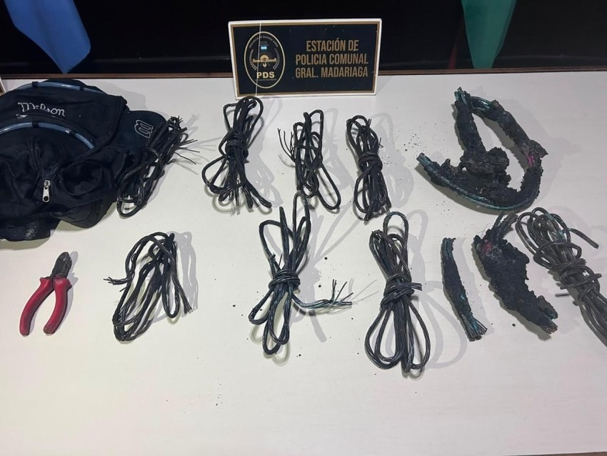 2 aprehendidos y 1 imputado por el robo de cables