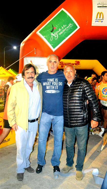 Luis Molina y Valeria Rodr�guez fueron los ganadores de las 5 Millas N