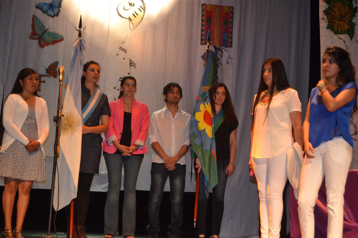 Reconocimiento a estudiantes