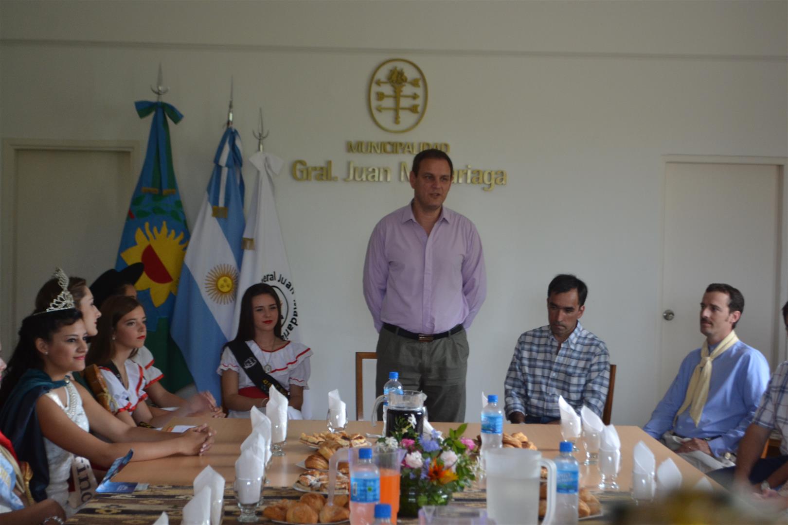 Recepcin de reinas y conferencia de prensa